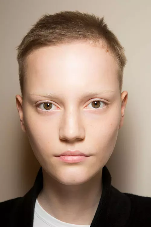 Salvatore Ferragamo colectia primavara-vara 2017 backstage (5)