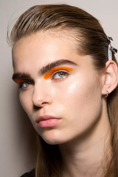 Salvatore Ferragamo colectia primavara-vara 2017 backstage (8)