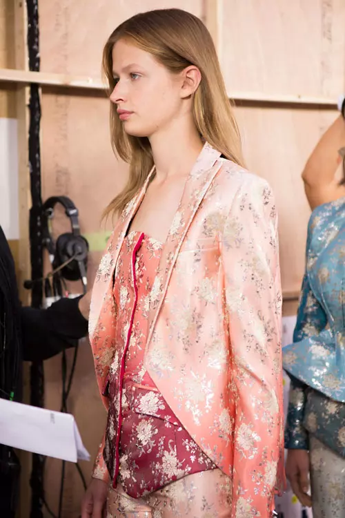 Antonio Berardi colectia primavara-vara 2017 backstage (25)