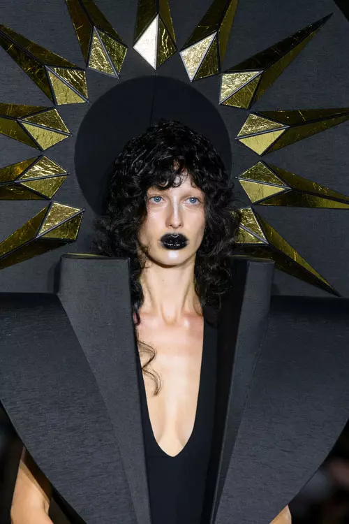 Gareth Pugh colectia primavara-vara 2017 (46)