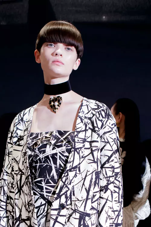 Emanuel Ungaro colectia primavara-vara 2017 backstage (27)