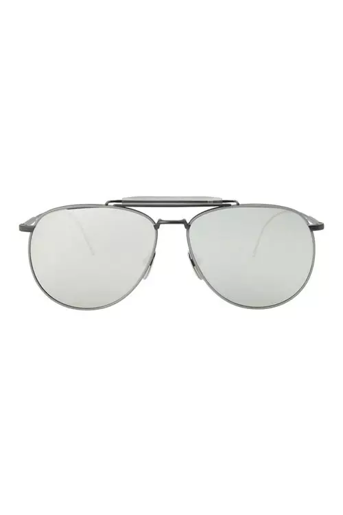 Ochelari de soare, Thom Browne, 2.925 lei, www.departmentstore.ro