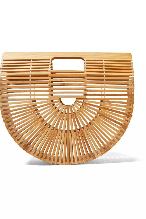 Cos din lemn, Cult Gaia, 125 euro, www.net-a-porter.com