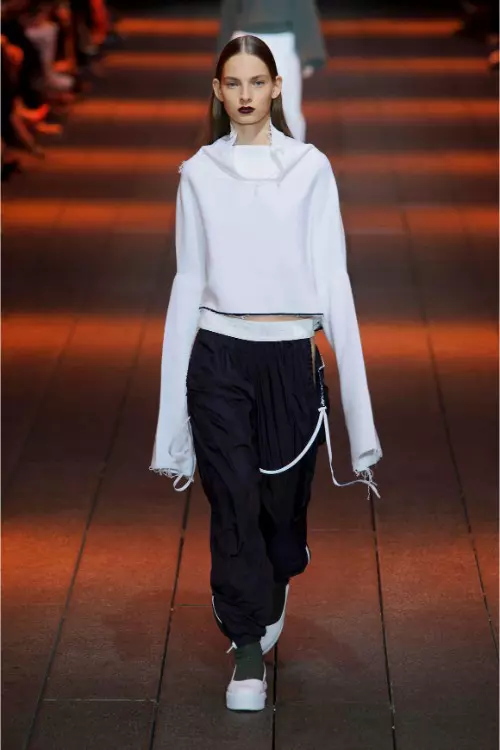 DKNY