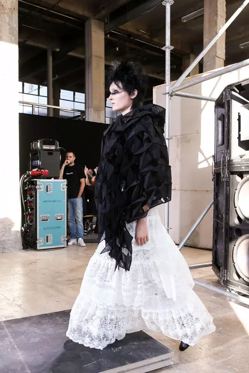 Junya Watanabe colectia primavara - vara 2017 backstage (8)