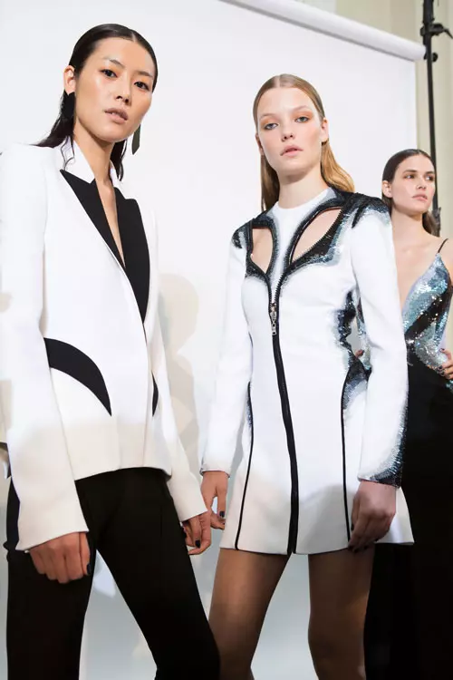 Mugler colectia primavara - vara 2017 backstage (18)