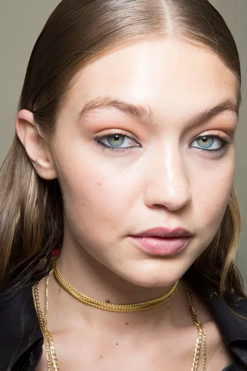 Mugler colectia primavara - vara 2017 backstage (31)