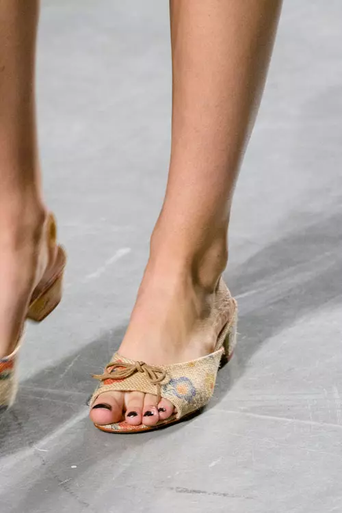 Vivienne Westwood colectia primavara - vara 2017 accesorii (3)