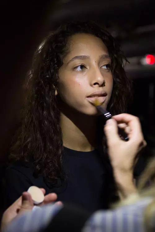 Alexander Wang colectia primavara-vara 2017 backstage (2)