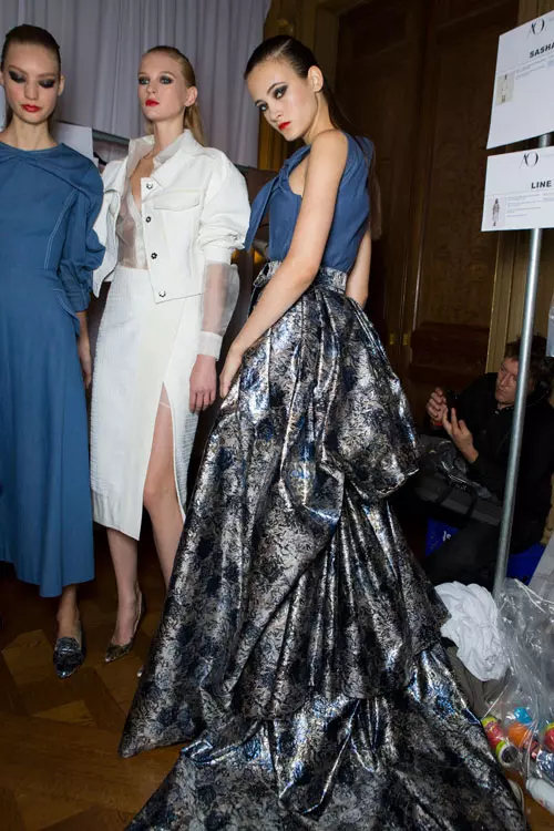 Carolina Herrera colectia primavara-vara 2017 backstage (20)