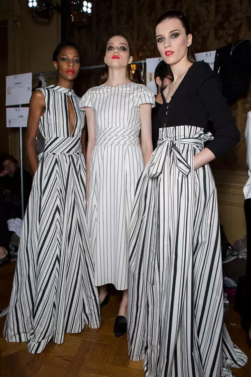 Carolina Herrera colectia primavara-vara 2017 backstage (23)