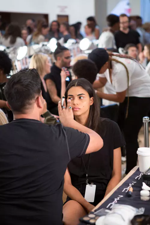 Oscar de la Renta colectia primavara-vara 2017 backstage (3)
