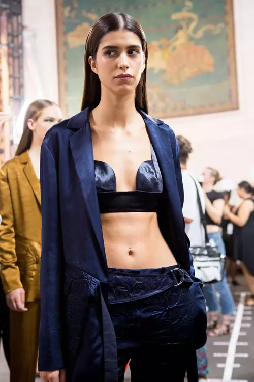 Victoria Beckham (colectia primavara-vara 2017 backstage (1)