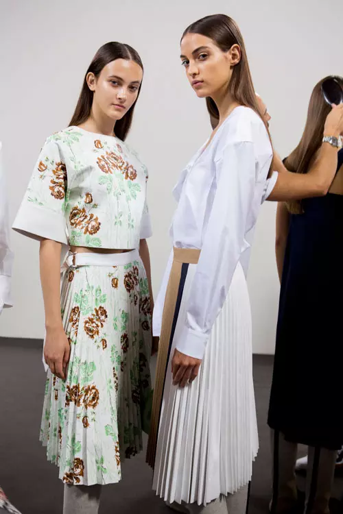 Victoria Beckham (colectia primavara-vara 2017 backstage (20)