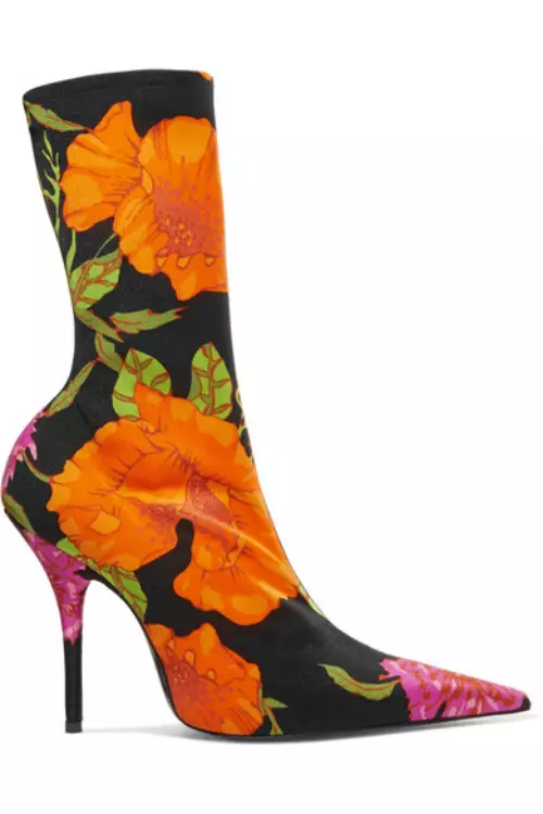 14. Botine din material textil, Balenciaga, 398 euro, www.net-a-porter.com