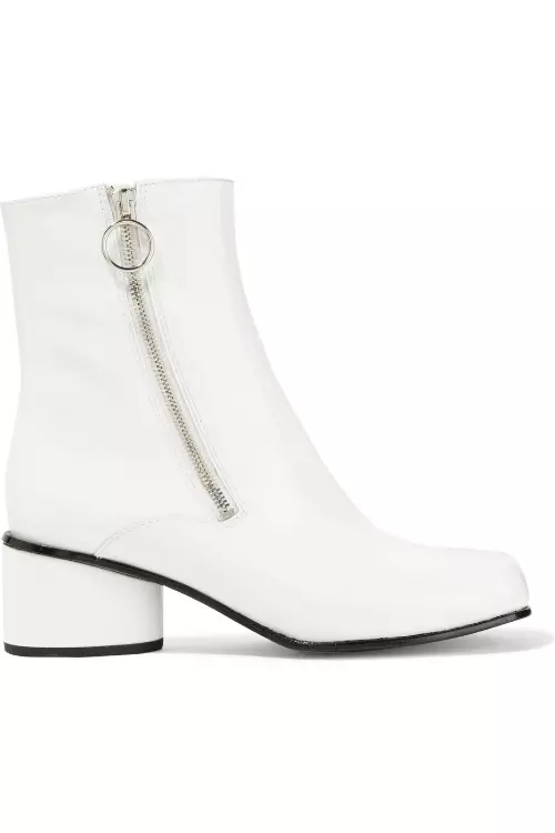 Botine din piele, Marc Jacobs, 2.300 lei, magazinul Sport Couture