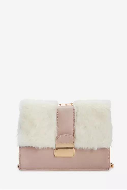 Geanta Stradivarius 79,90 lei