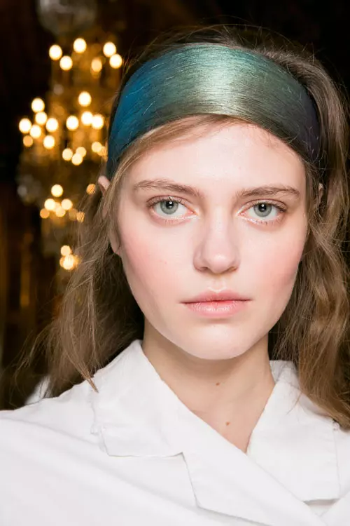 Issey Miyake colectia toamna iarna 2017-2018 backstage (11)