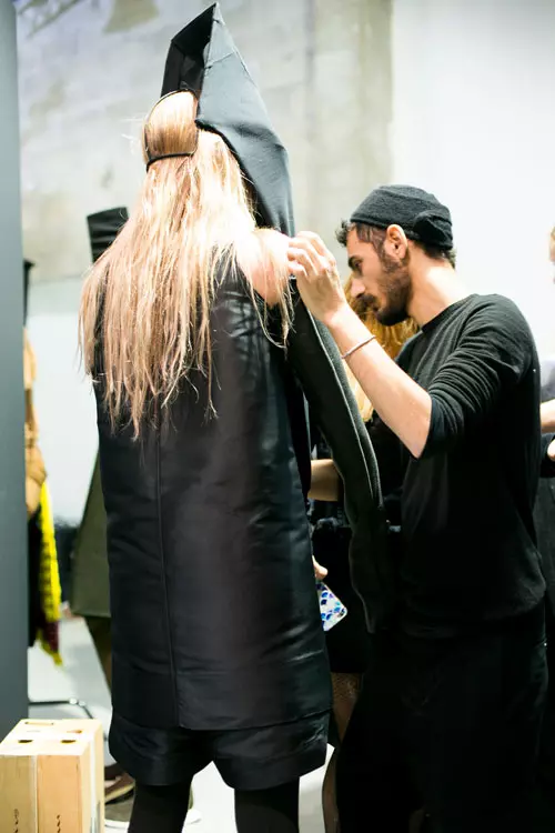 Rick Owens colectia toamna iarna 2017-2018 backstage (6)