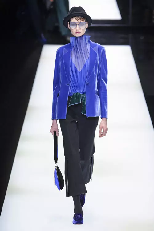 Giorgio Armani colectia toamna iarna 2017-2018 (32)