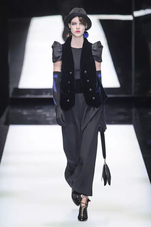 Giorgio Armani colectia toamna iarna 2017-2018 (55)