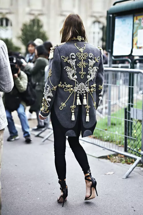 Moda strazii la Paris Fashion Week Spring 2018