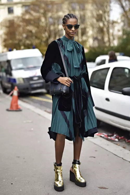 Moda strazii la Paris Fashion Week Spring 2018