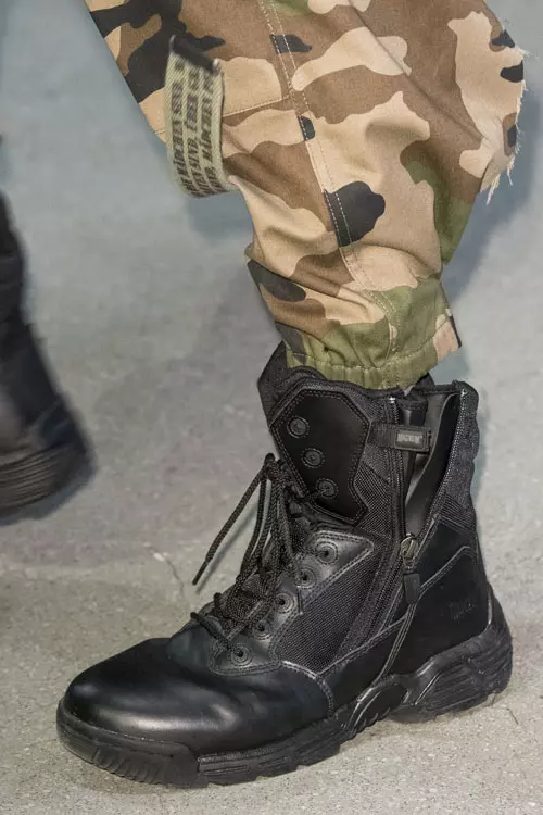 Vetements colectia toamna iarna 2017-2018 accesorii (8)