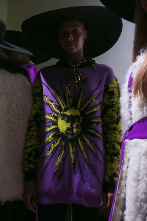 Fausto Puglisi colectia toamna-iarna 2017-2018 backstage (2)