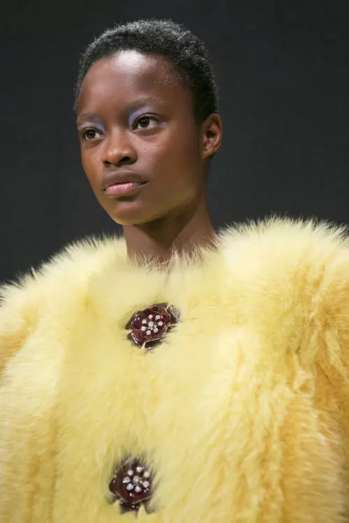 Mary Katrantzou colectia toamna-iarna 2017-2018 backstage (15)