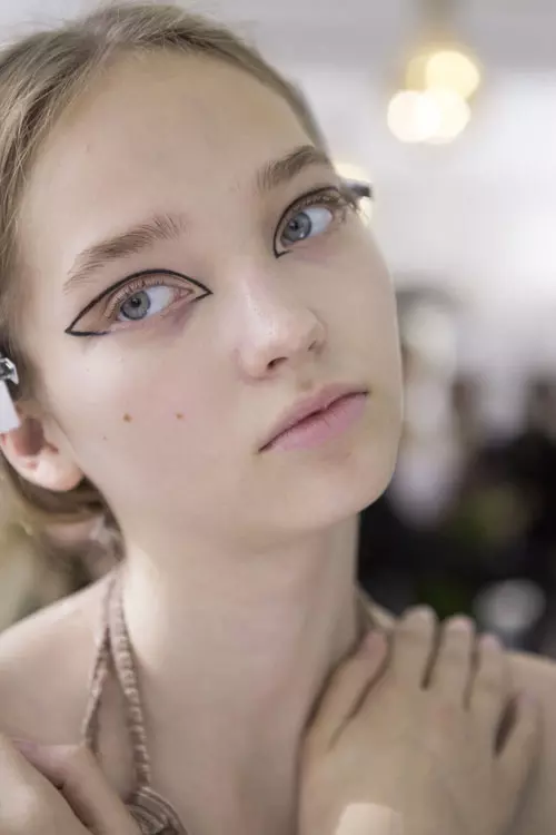 Rochas colectia primavara-vara 2018 backstage (1)
