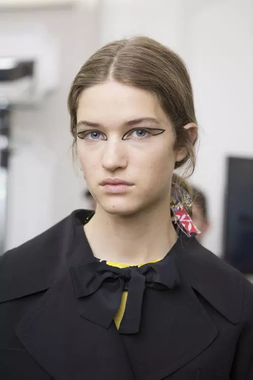 Rochas colectia primavara-vara 2018 backstage (8)