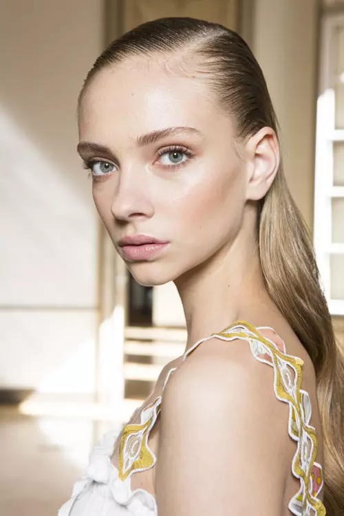 Emilio Pucci colecția primăvară-vară 2018 backstage (9)