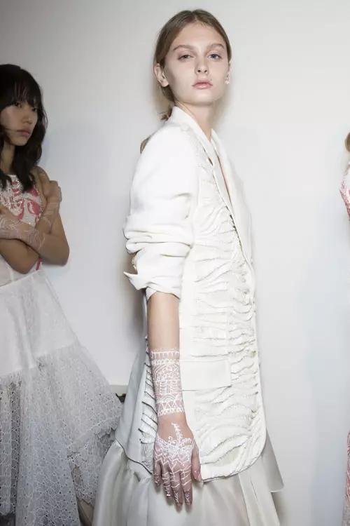 Antonio Berardi colecția primăvară-vară 2018 backstage (15)