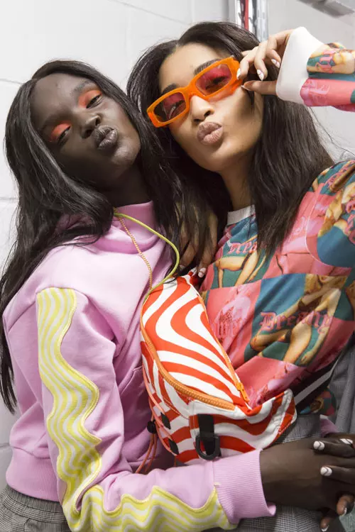 House Of Holland colecția primăvară-vară 2018 backstage (1)