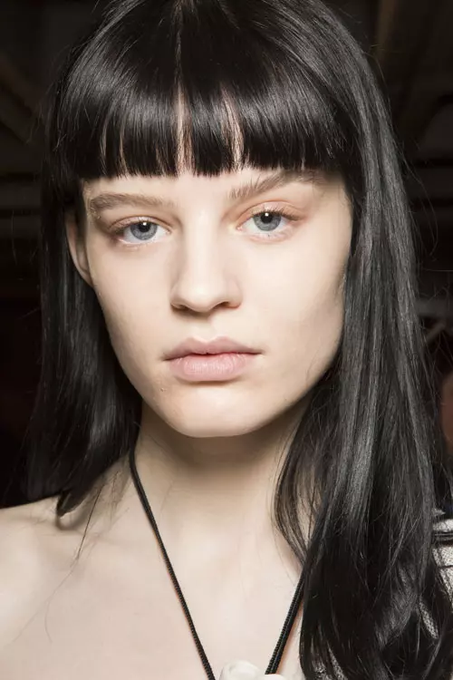 Roland Mouret colecția primăvară-vară 2018 backstage (16)