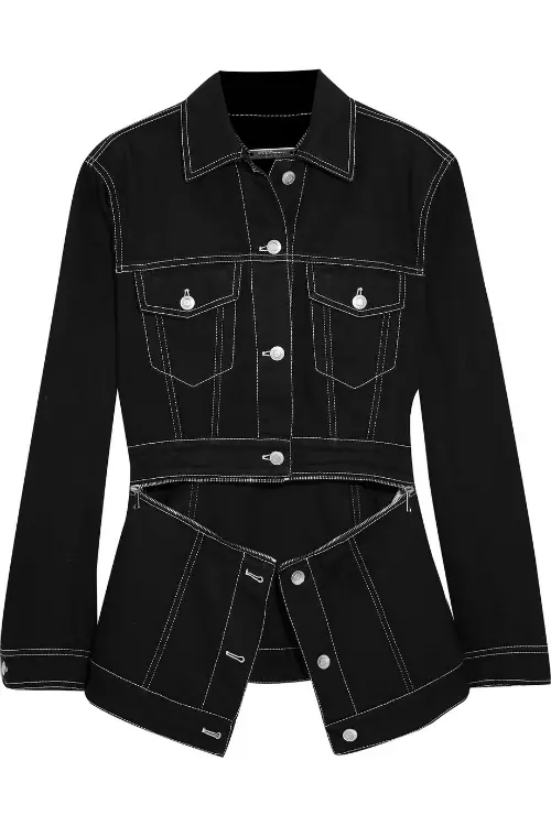 Sacou din denim, Alexander McQueen, 648 euro, www.net-a-porter.com