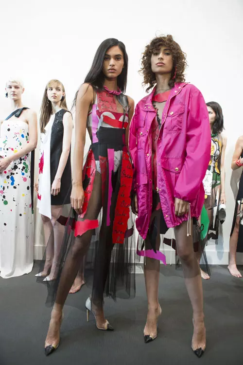 Oscar de la Renta colecția primăvară-vară 2018 backstage (8)
