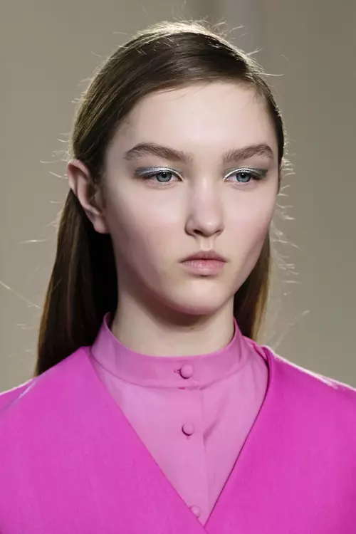 Tendințe de machiaj: glitter girl