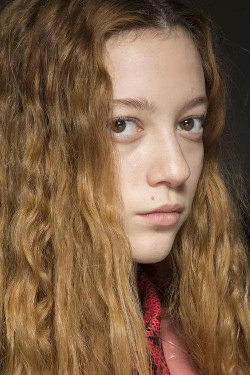 MSGM colecția toamnă-iarnă 2018-2019 backstage (2)