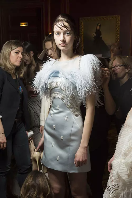 Valentin Yudashkin colecția toamnă-iarnă 2018-2019 bacstage (16)