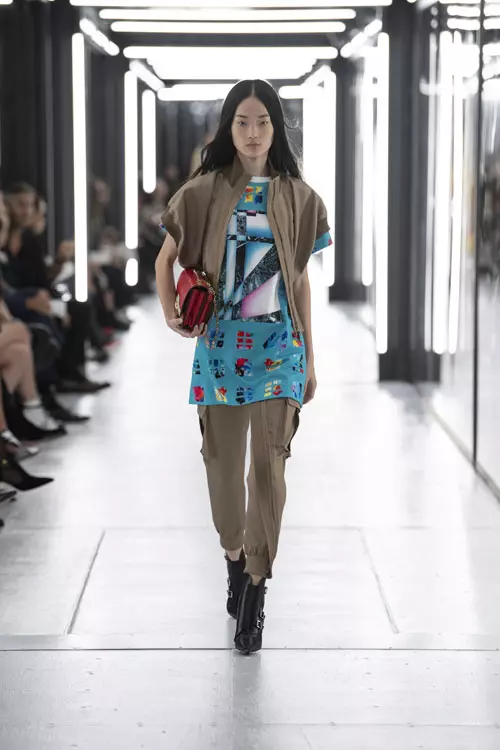 colecția Louis Vuitton primăvară vară 2019