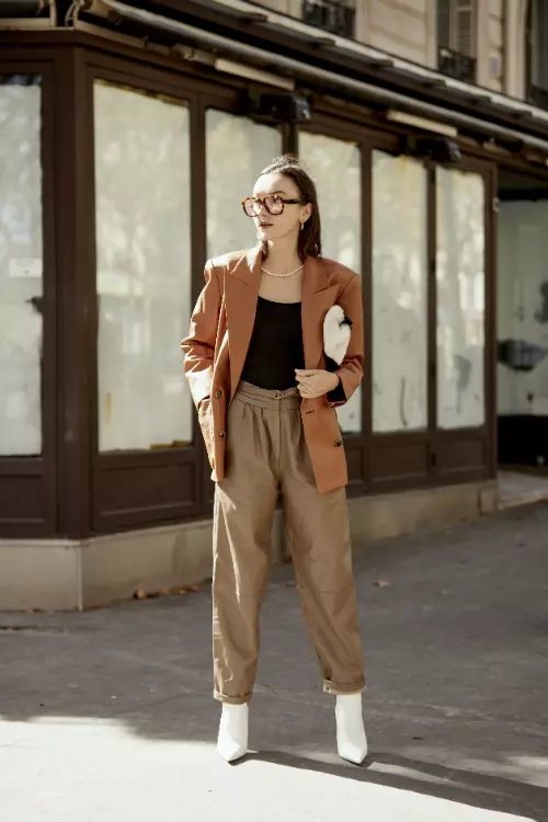 Paris str B6 RS19 0259