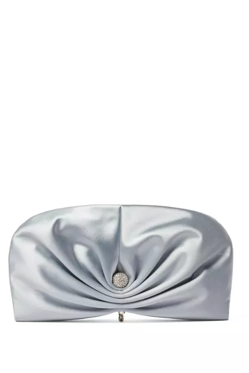 5. Clutch din mătase, Jimmy Choo, 556 euro, www.matchesfashion.com