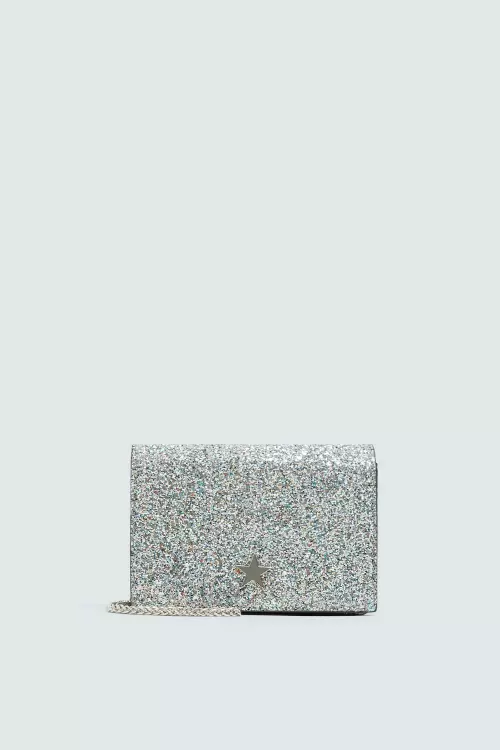 8. Clutch, Pull and Bear, 79,90 lei