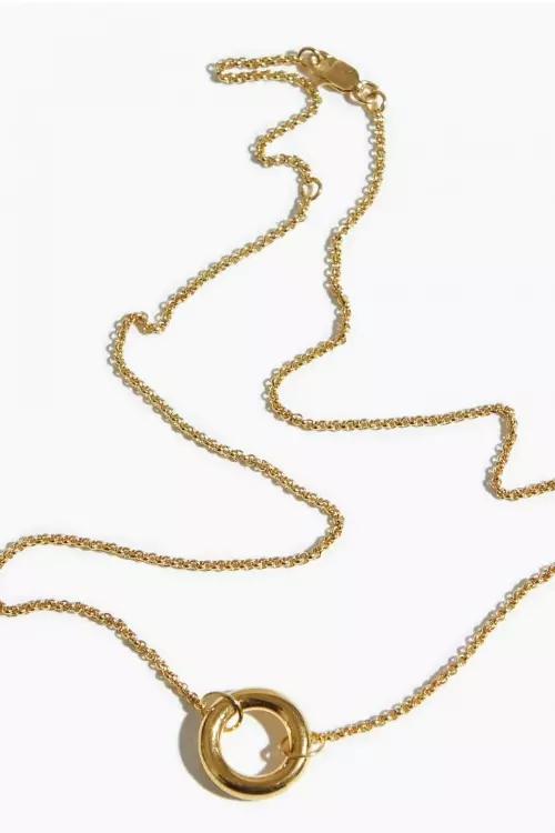 Lanț Fashionology, 66 euro, www.fashiology.nl
