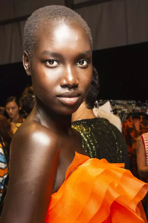 Ermanno Scervino colecția primăvară-vară 2019 backstage (16)