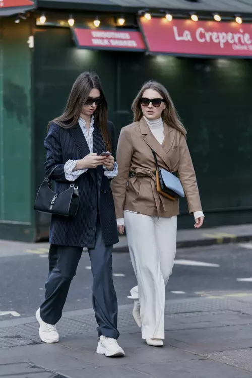 Best streetstyle looks @Săptămâna Modei de la Londra FallWinter 2019 (24)