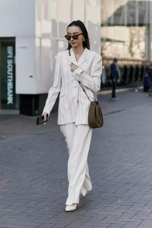 Best streetstyle looks @Săptămâna Modei de la Londra FallWinter 2019 (31)