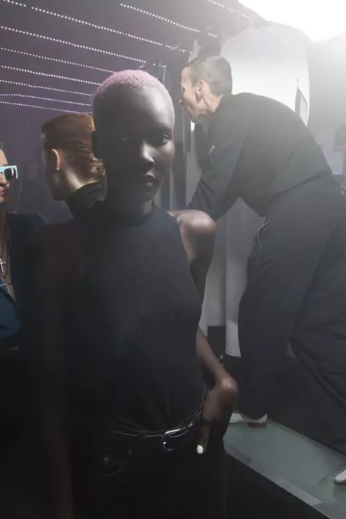Guy Laroche colecția primăvară-vară 2019 backstage (3)
